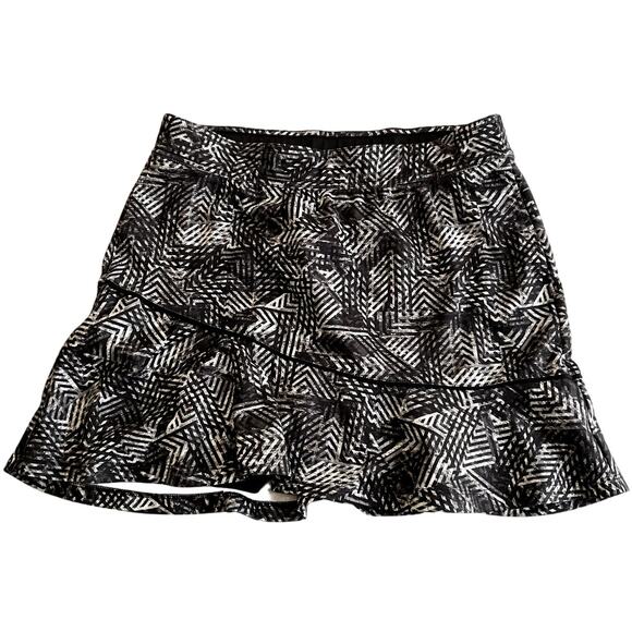 Made for Life Skort Skirt Women Small Black White Geometric Ruffle Golf Tennis - Picture 1 of 8